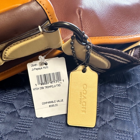 Coach Papaya Hitch Crossbody - Picture 11 of 11